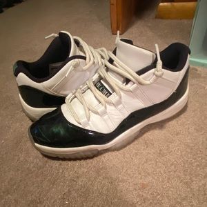 Jordan 11 emeralds